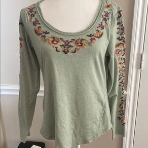 Sundance Embroidered Green Long Sleeve Top